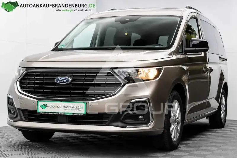 2023 Ford Tourneo