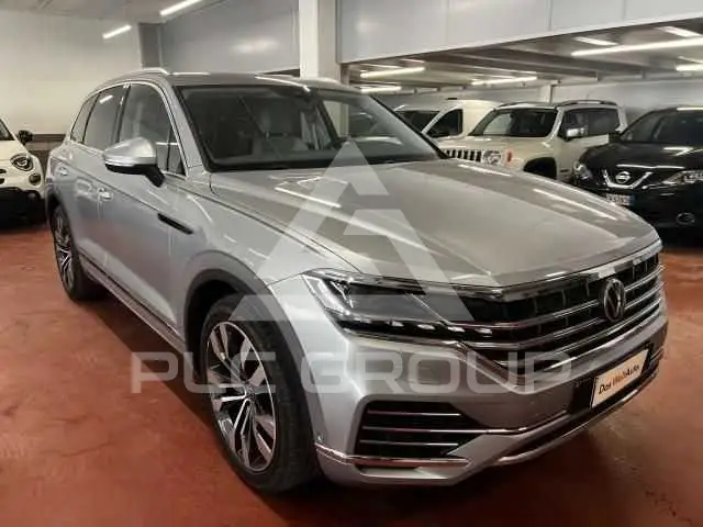 2023 Volkswagen Touareg