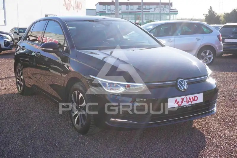 2023 Volkswagen GOLF