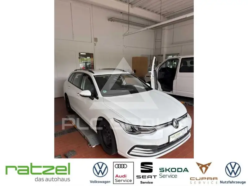 2023 Volkswagen GOLF