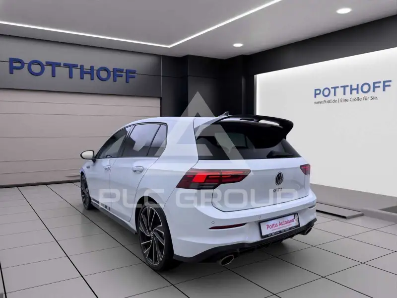 2023 Volkswagen GOLF