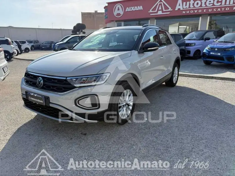 2023 Volkswagen T-Roc