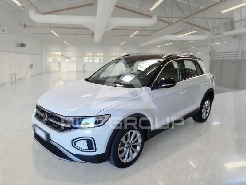2023 Volkswagen T-Roc