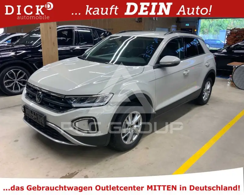 2023 Volkswagen T-Roc