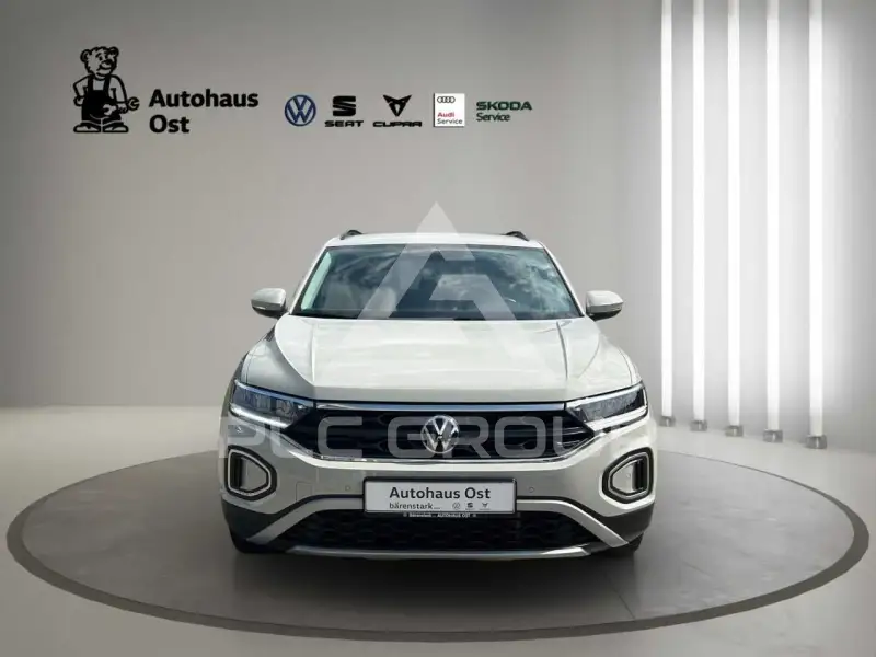 2023 Volkswagen T-Roc