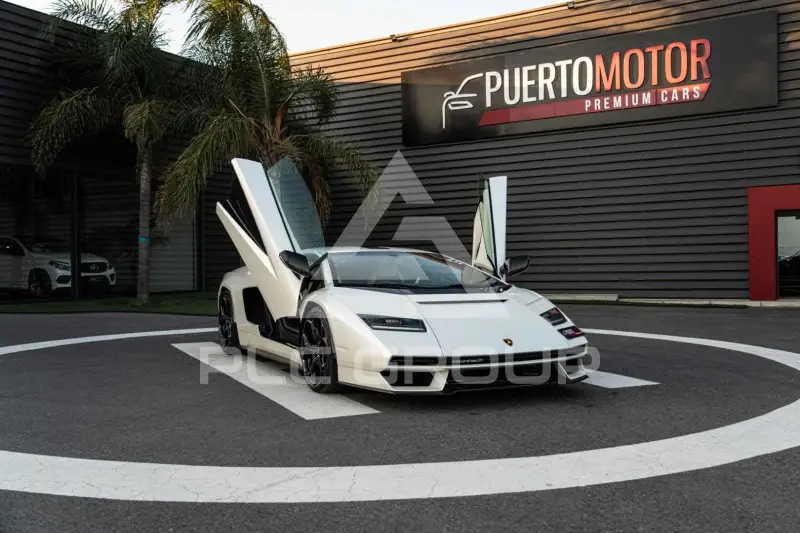 2023 Lamborghini Countach
