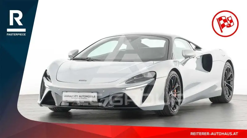 2023 McLaren ARTURA