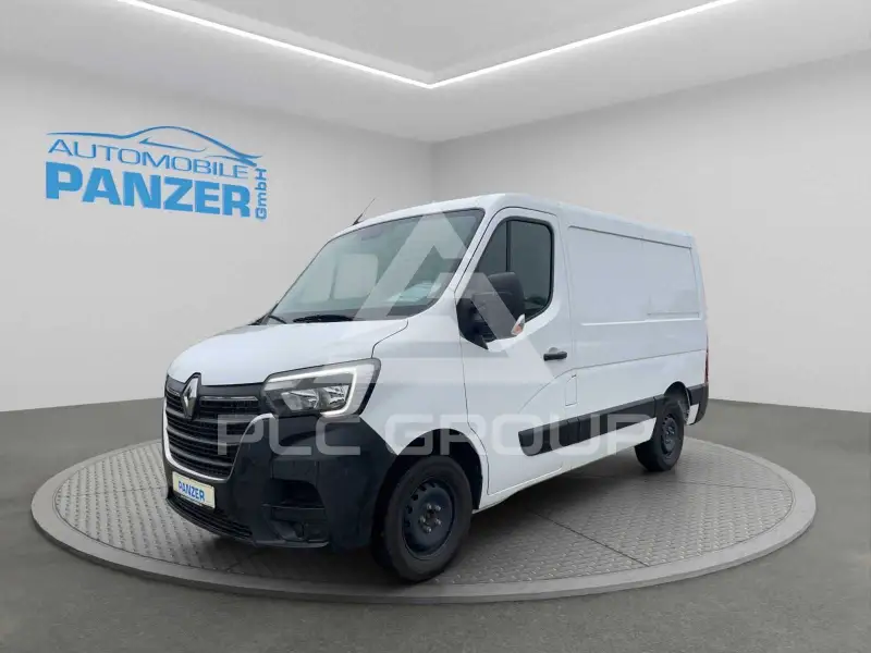 2023 Renault Master
