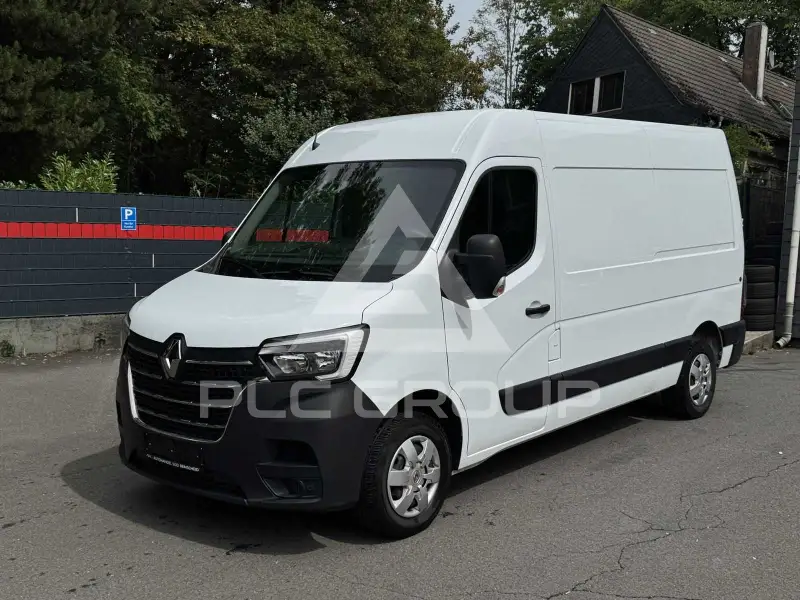 2023 Renault Master