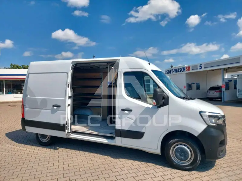 2023 Renault Master