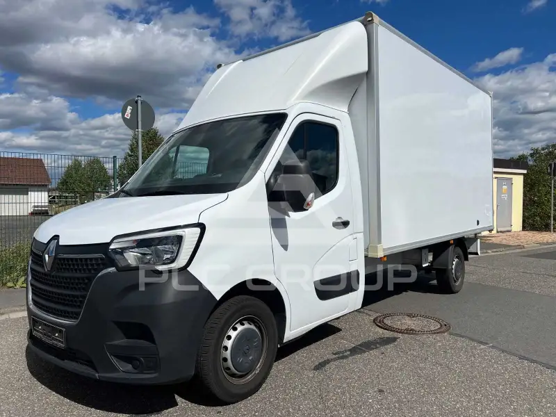2023 Renault Master