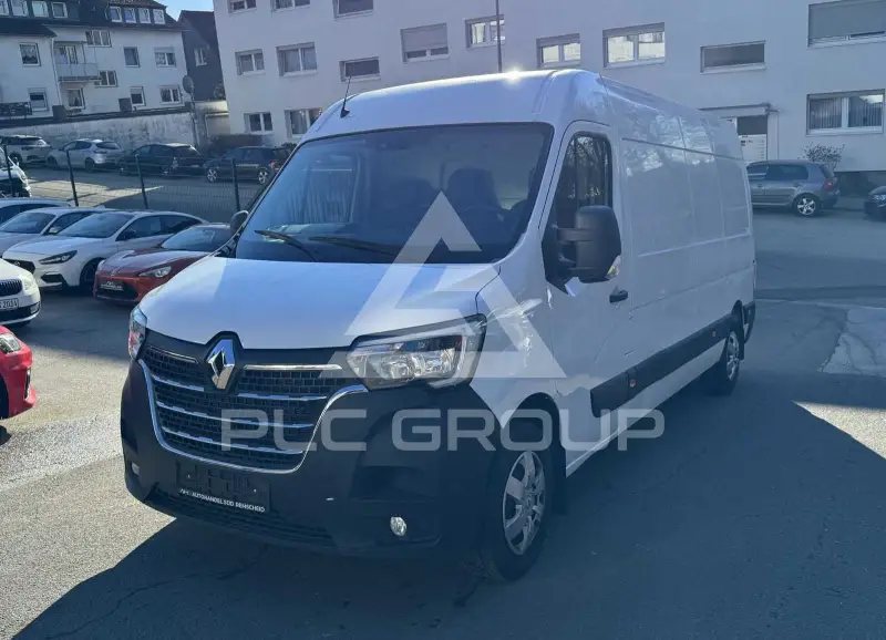 2023 Renault Master