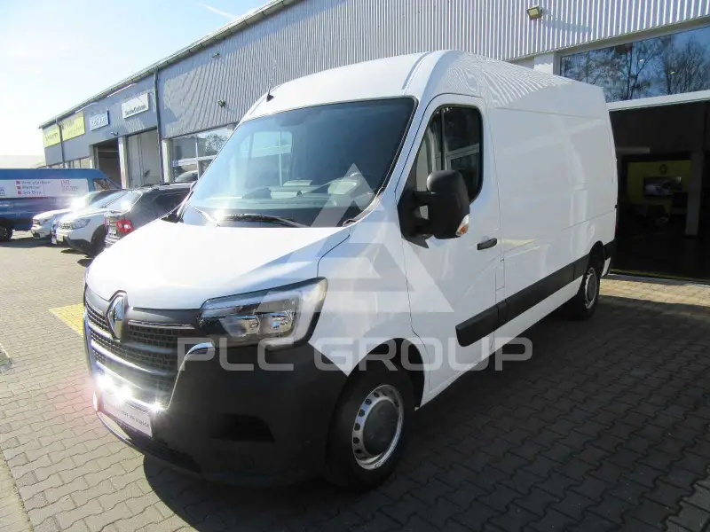2023 Renault Master