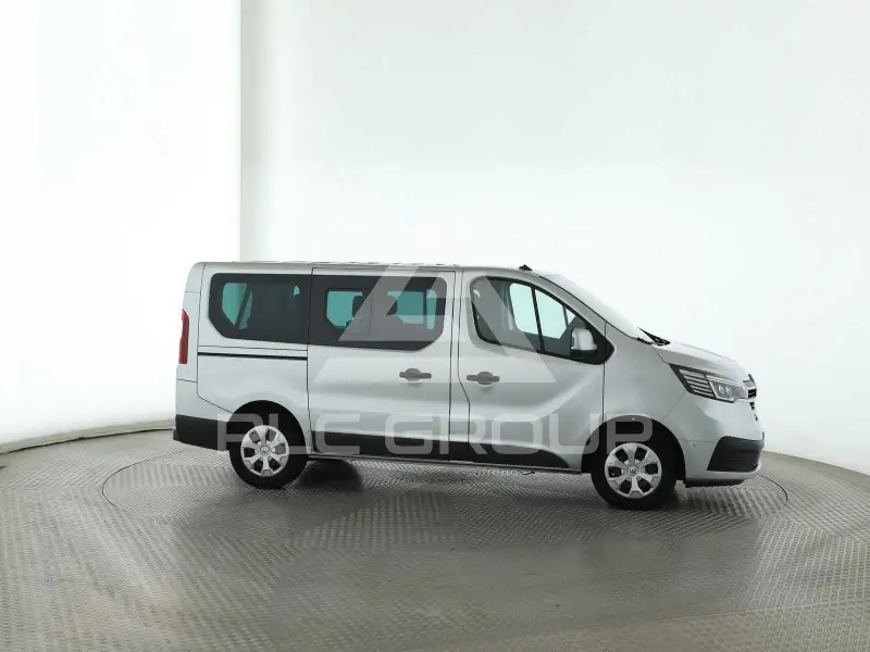 2023 Renault Trafic