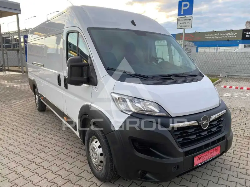 2023 Opel Movano