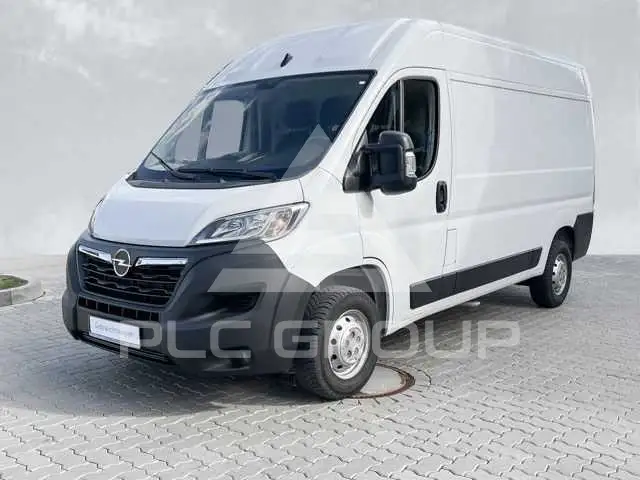 2023 Opel Movano
