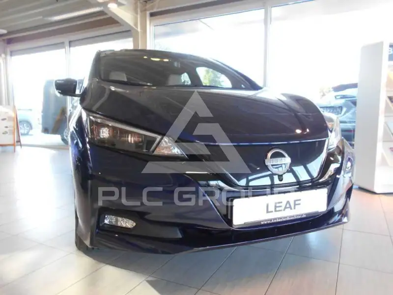 2024 Nissan LEAF