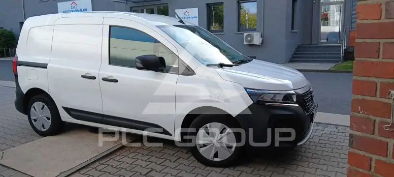 2024 Nissan TOWNSTAR