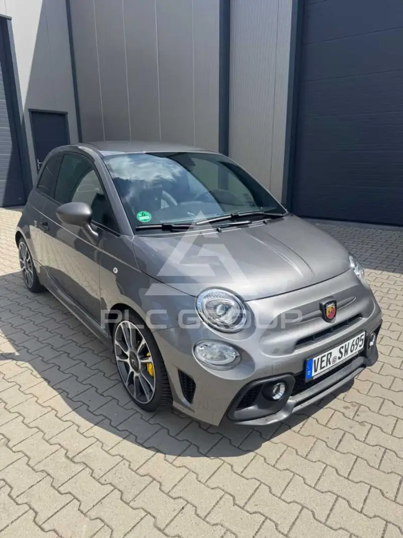 2024 Abarth 695