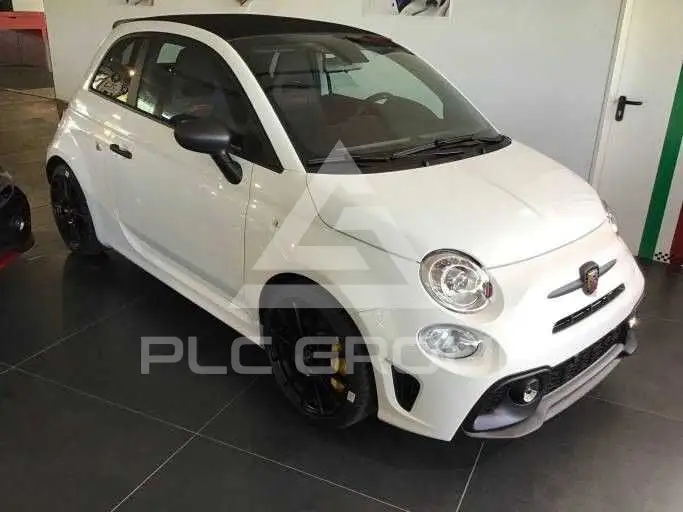 2024 Abarth 695C