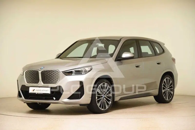 2024 BMW iX