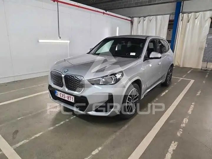 2024 BMW iX