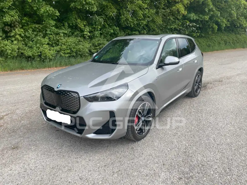 2024 BMW iX