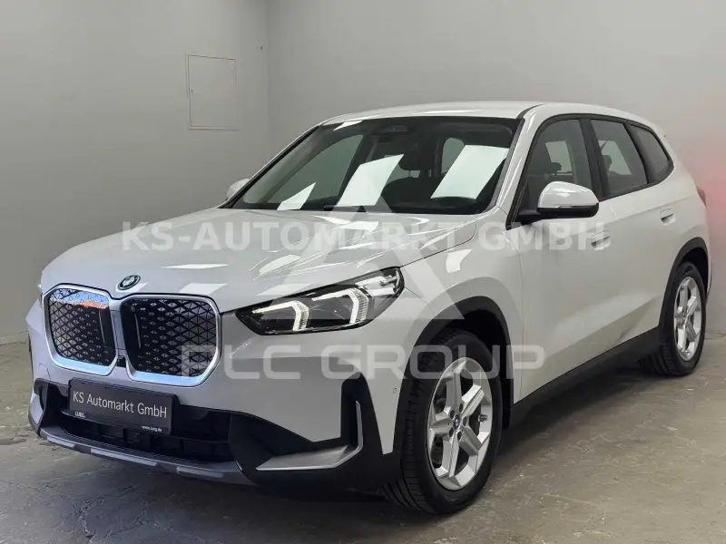 2024 BMW iX