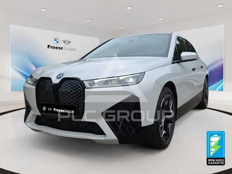 2024 BMW iX