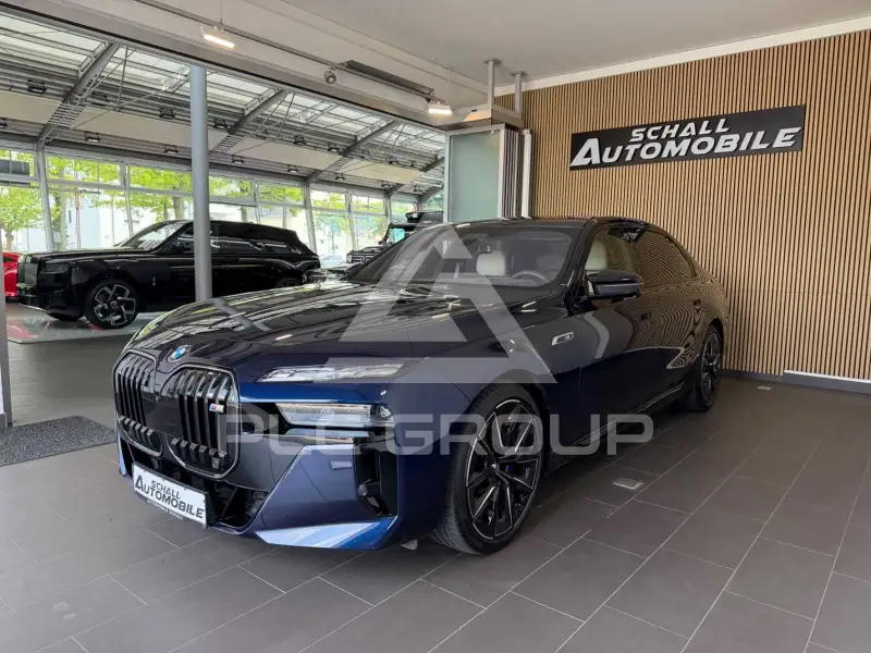 2024 BMW 740