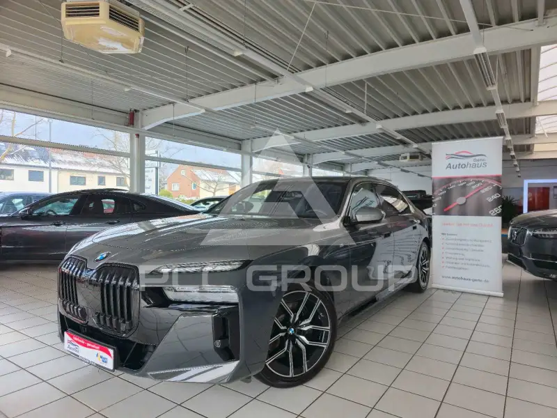 2024 BMW 740