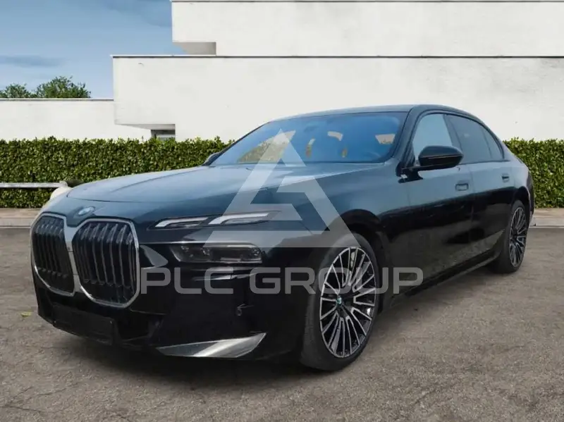 2024 BMW 740