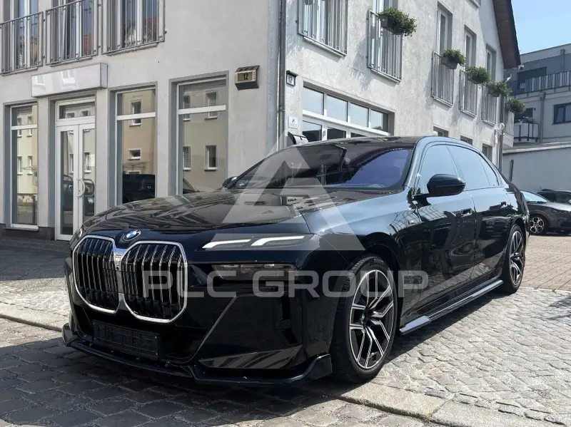 2024 BMW 740