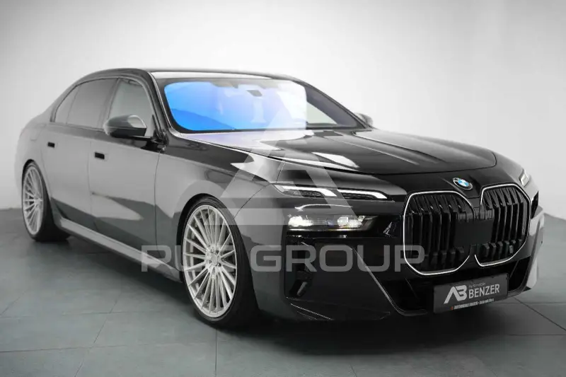 2024 BMW 740