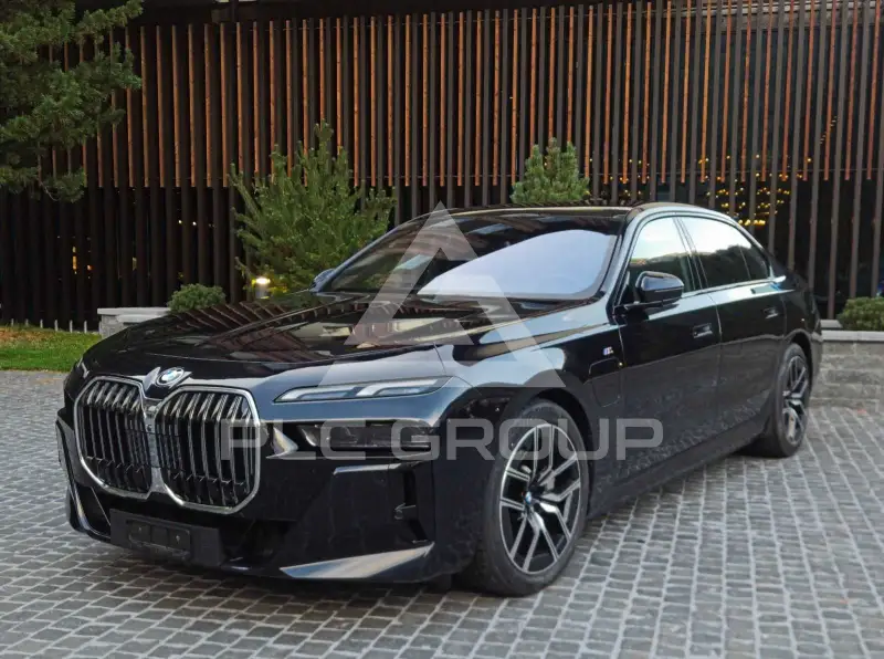 2024 BMW 750