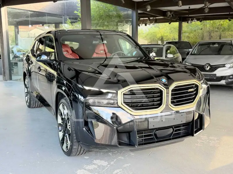 2024 BMW XM