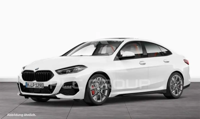 2024 BMW 220