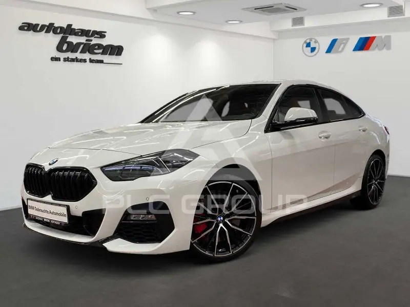 2024 BMW 220