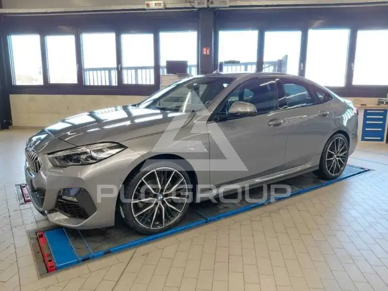 2024 BMW 220