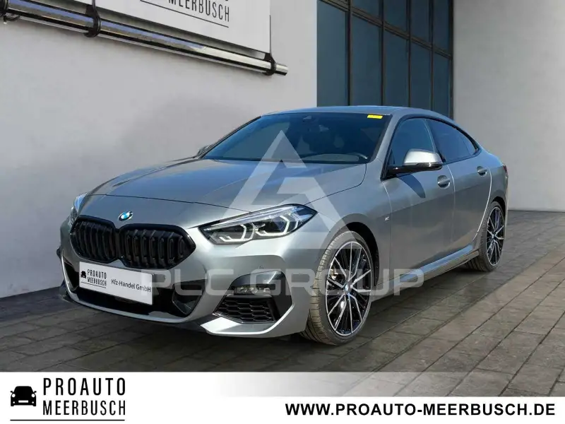 2024 BMW 218
