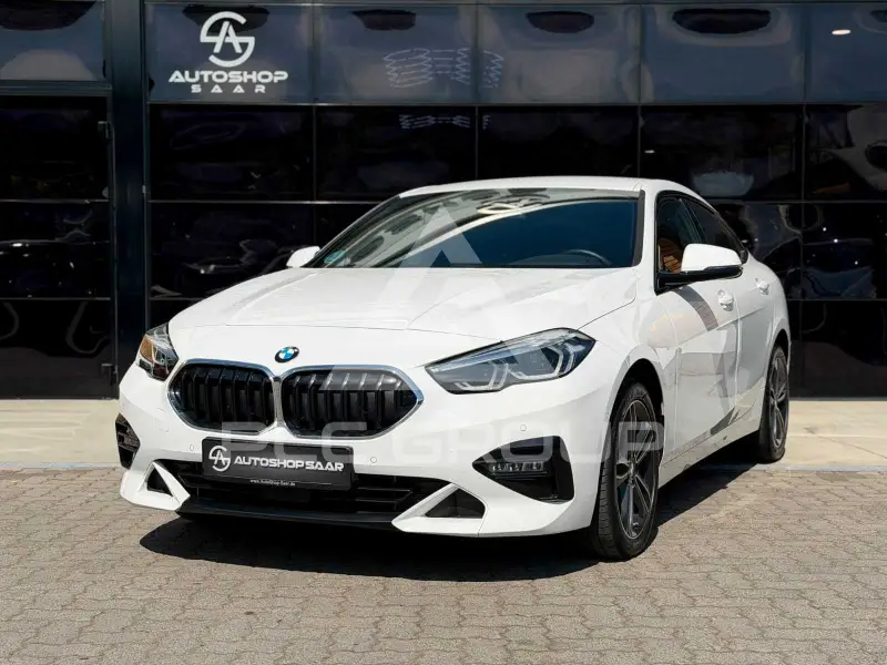 2024 BMW 218
