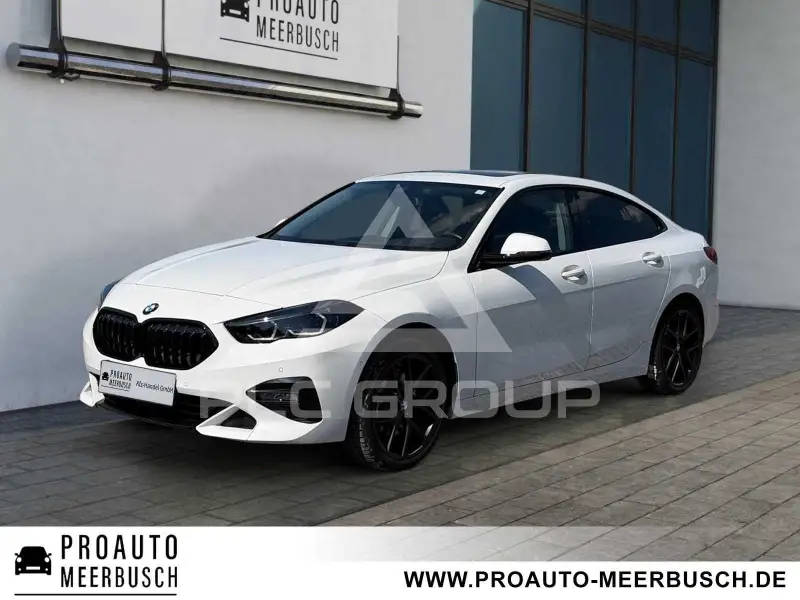 2024 BMW 218