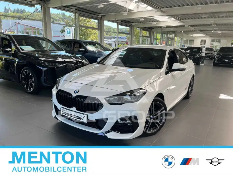 2024 BMW 218