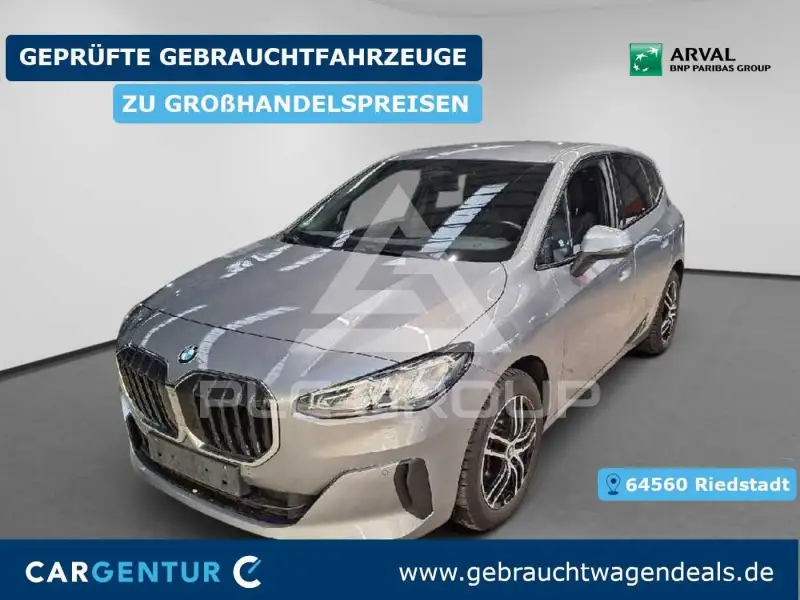 2024 BMW 223