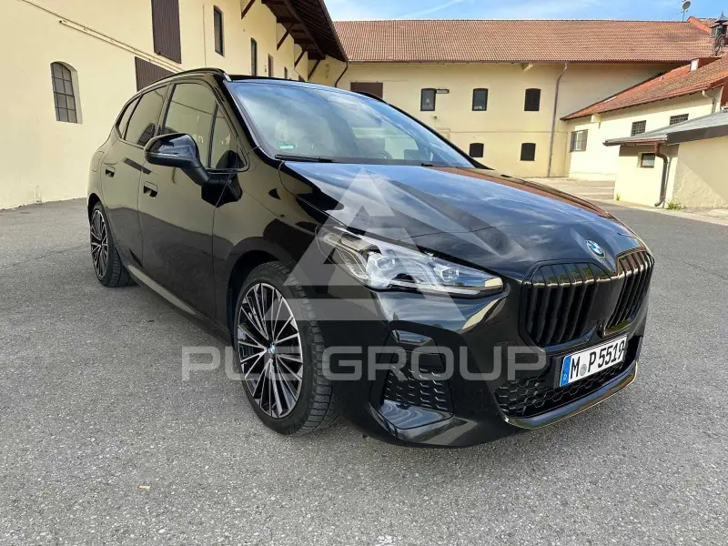 2024 BMW 223