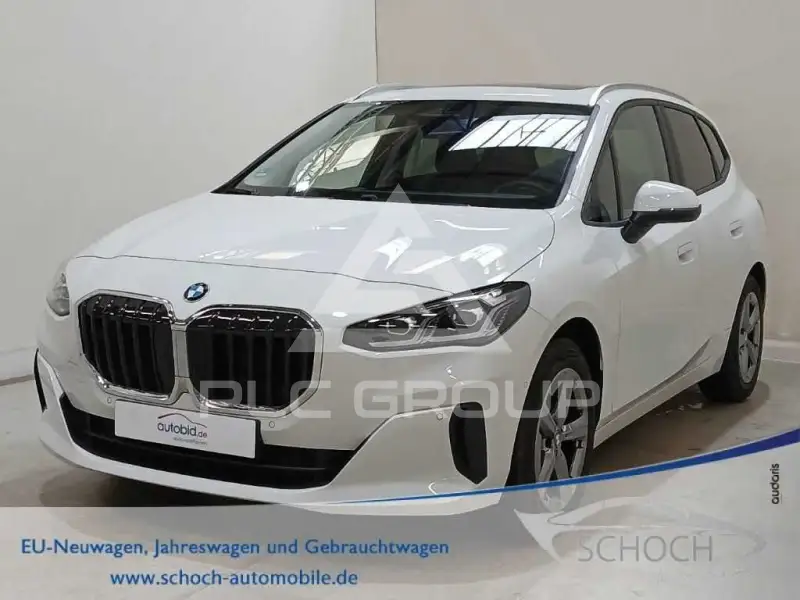 2024 BMW 218