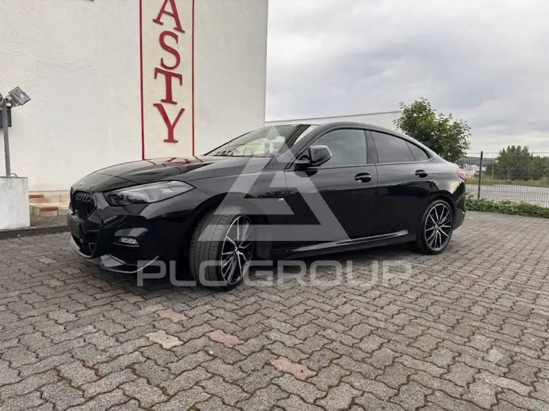 2024 BMW 218