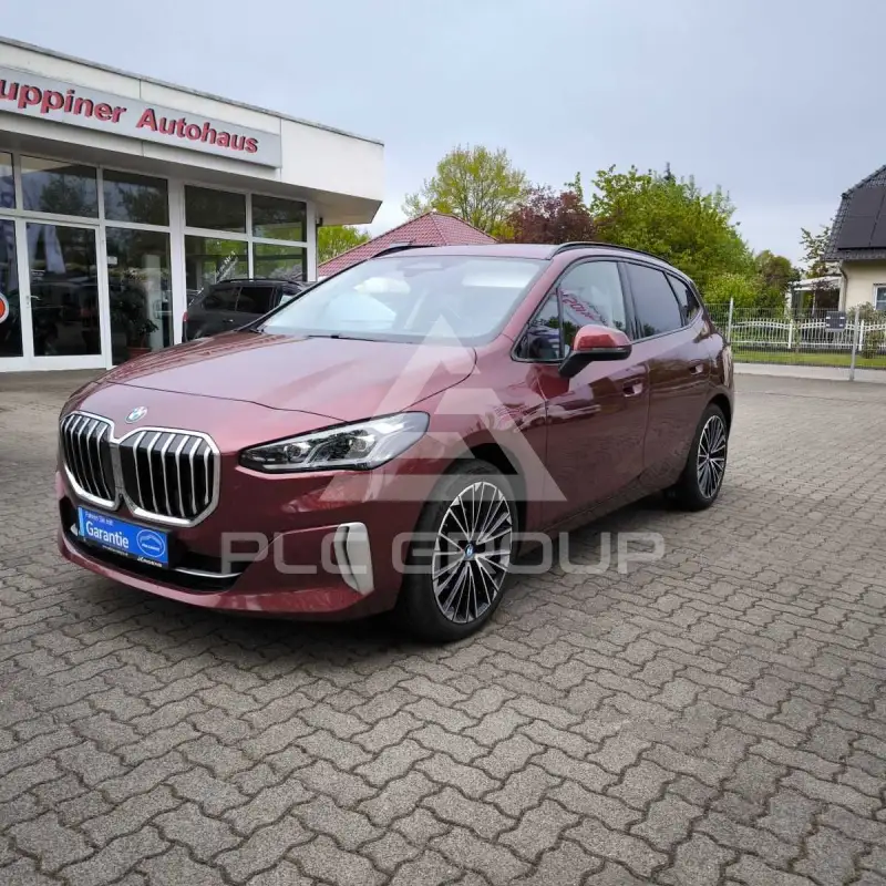 2024 BMW 218