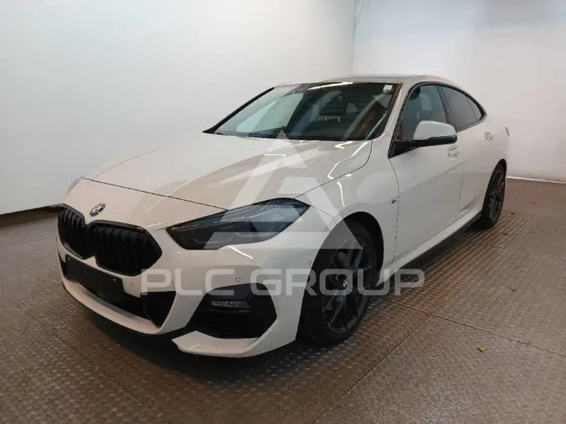 2024 BMW 218