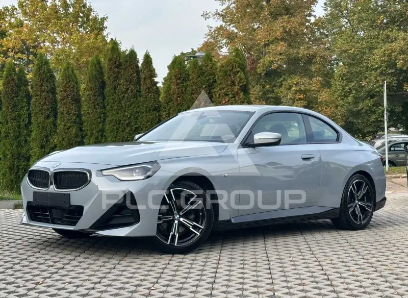2024 BMW 218
